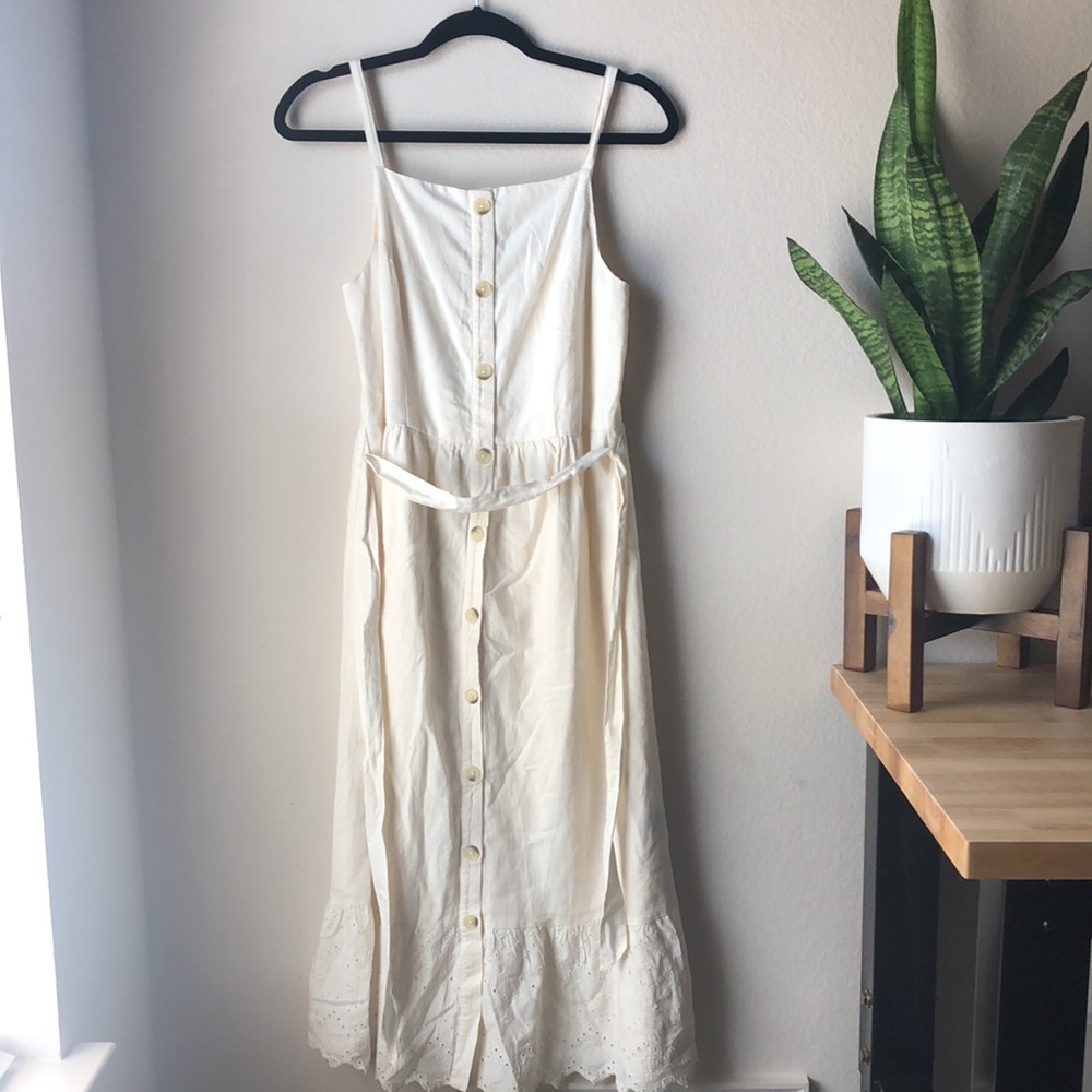 Old Navy Beige Maxi Dress (NWOT)